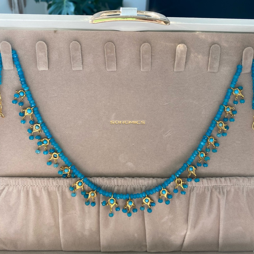 Beaded Gold and Blue Fashion Necklace